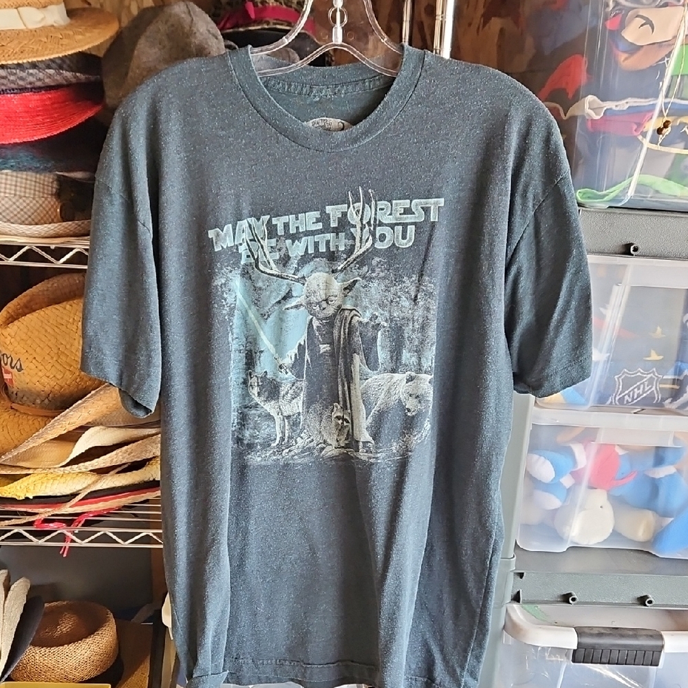 🌟3/$25🌟 Star Wars Yoda May The Force Be With You Craft Gray Short Sleeve